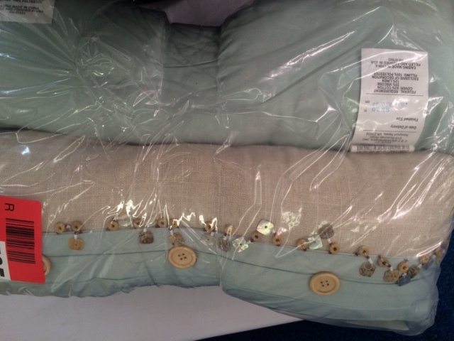 lot 16 image: Madison Park 2 Curtain Panels 50W x 108H With 2 Someset Patchwork Cotton Lumber Pillows