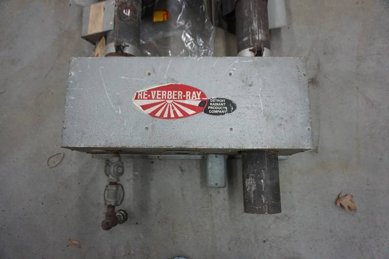 lot 14 image: Detroit Radiant Products Company Re Verber-Ray 11 ShopGarage Radiant Heater