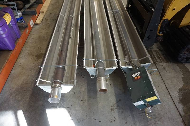 lot 12 image: Superior Radiant Products Model TA80 30 ShopGarage Radiant Gas Heater