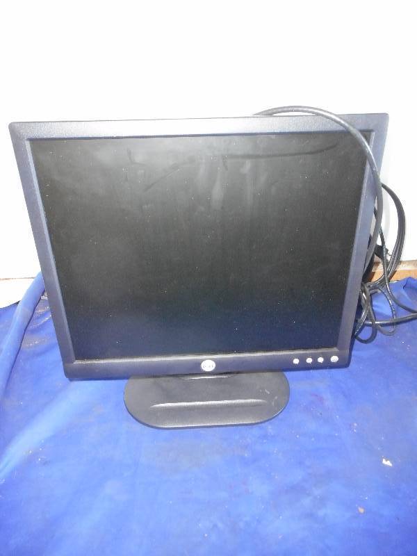 DELL COMPUTER MONITER
