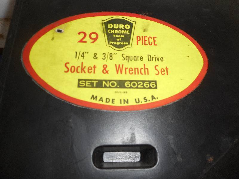 PURE CHROME SOCKET AND WRENCH SET