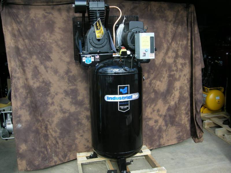 lot 58 image: Industrial Air 80 Gallon Upright Air Compressor