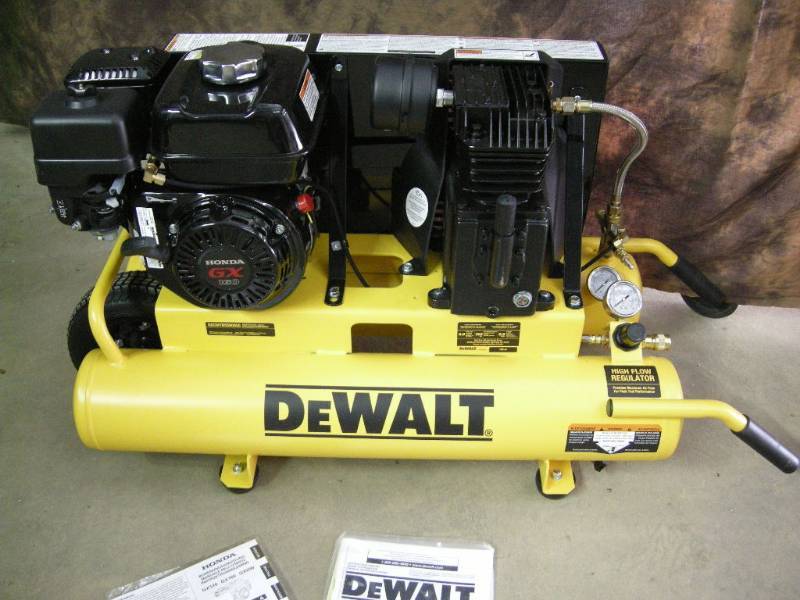 lot 7 image: DeWalt Jobsite Air Compressor