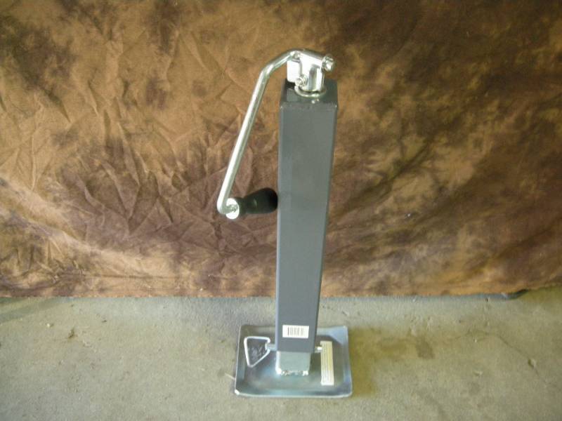 lot 86 image: Heavy Duty Trailer Jack