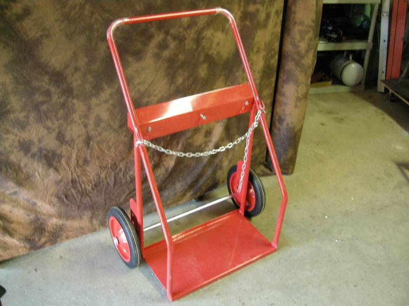 lot 93 image: Xtra Large Welding Cart