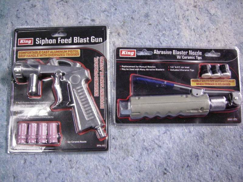 lot 114 image: King Sandblast Gun & Nozzle