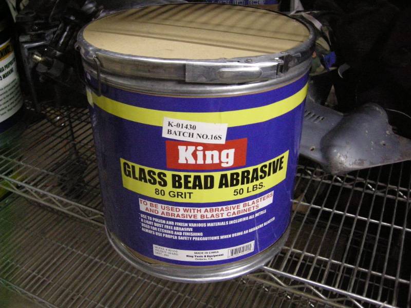 lot 115 image: King Glass Bead Abrasive