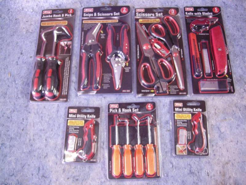 lot 142 image: New Snips, Cutters, Picks, Scissors