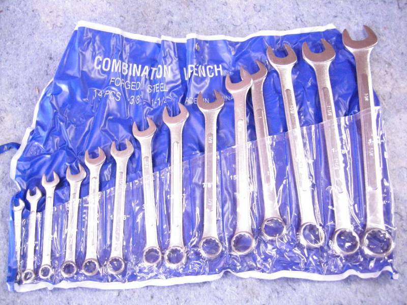 lot 146 image: Combination Wrench Set