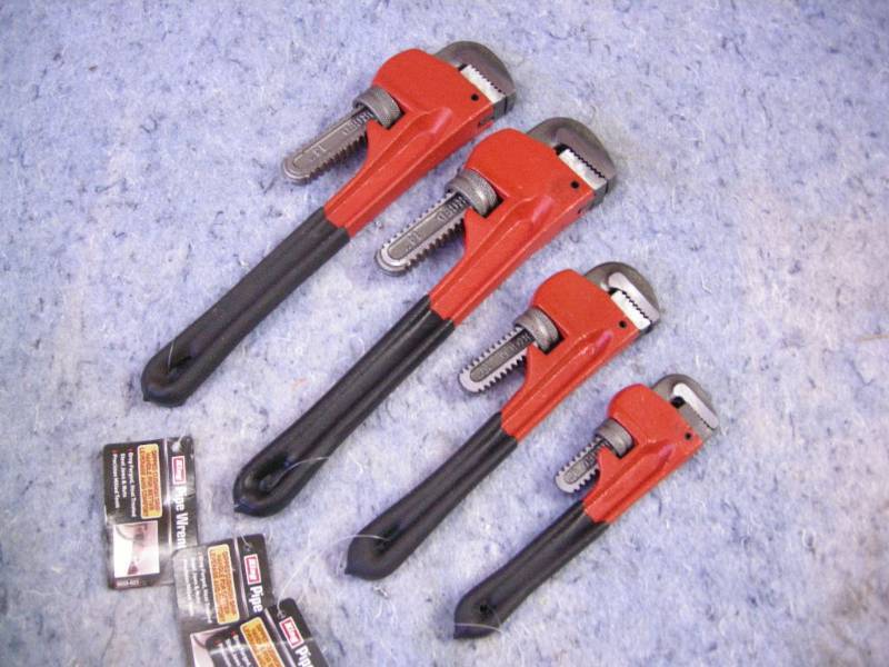 lot 154 image: New Pipe Wrenches