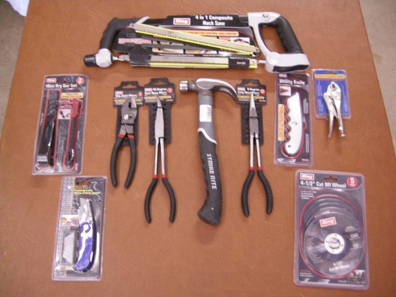 lot 170 image: New Tool Variety Group
