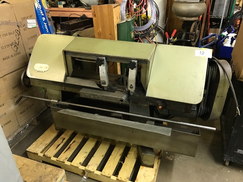 lot 12 image: Metal cutting band saw