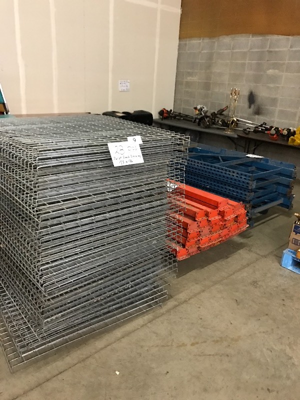 lot 9 image: Lot of pallet racking