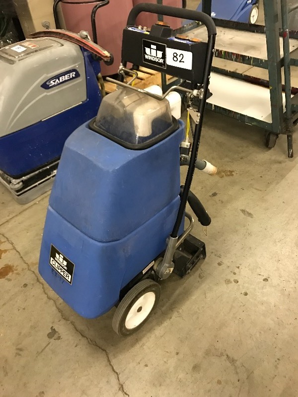 lot 82 image: Windsor Clipper floor cleaner