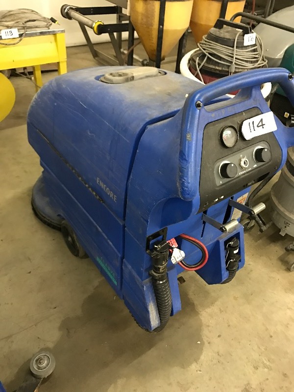 lot 114 image: Floor cleaner