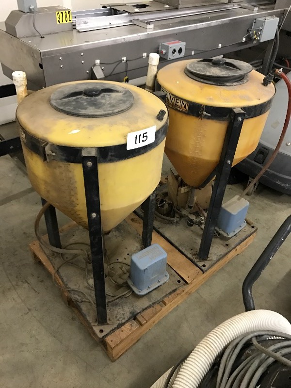 lot 115 image: 2 tanks