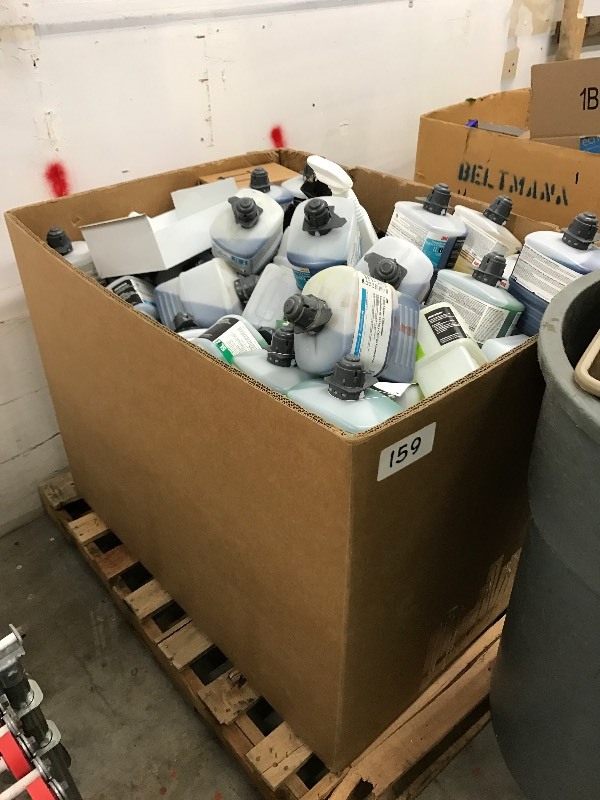 lot 159 image: Large lot of soap  cleaner