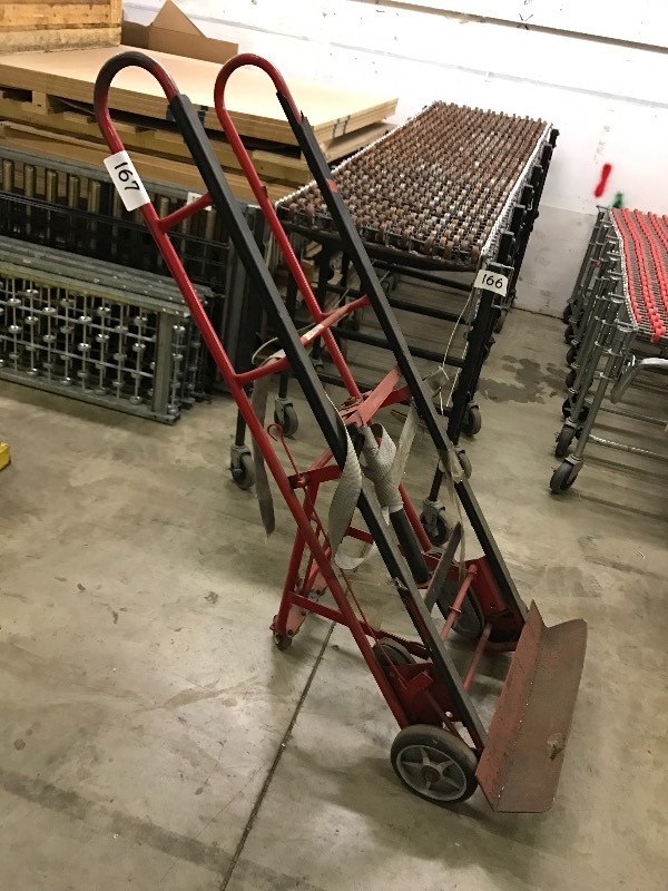 lot 167 image: Appliance moving dolly