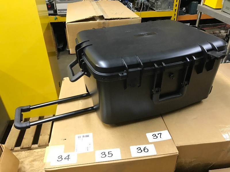 lot 36 image: Single latching hard travel case