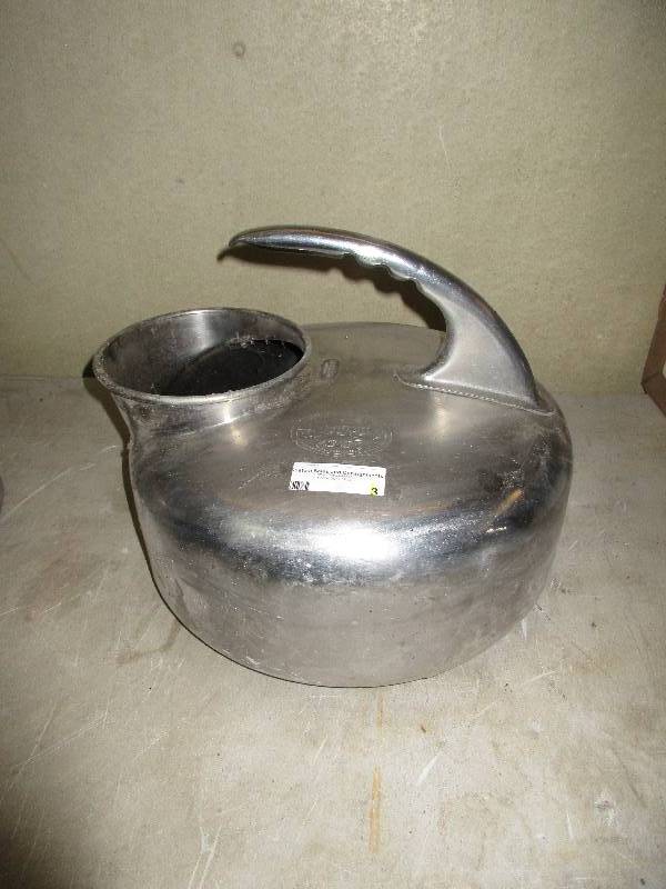 Vintage Surge Brand Stainless Steel Milk Containers February Brand Stainless Steel Milk Containers
