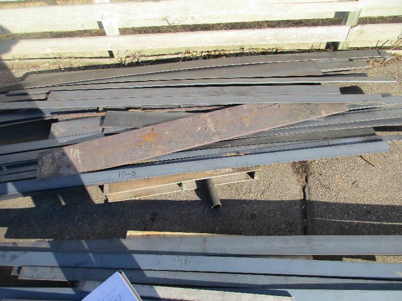 pallet of flat metal various sizes and thicknesses
