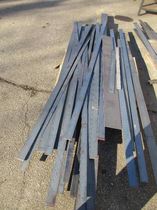 pallet of flat metal various sizes and thicknesses