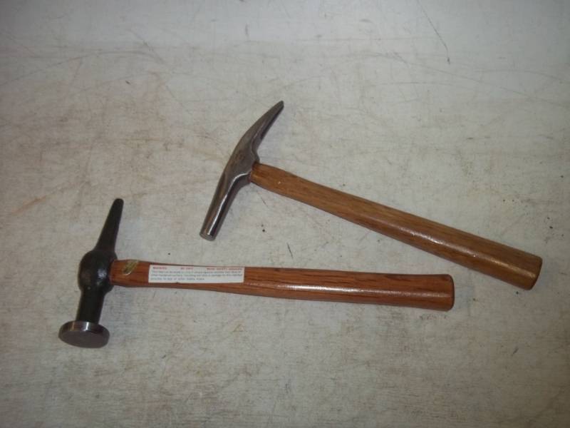 lot 102 image: Pair of Hammers