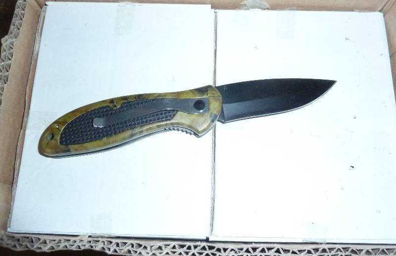 120 Camo folding knife...