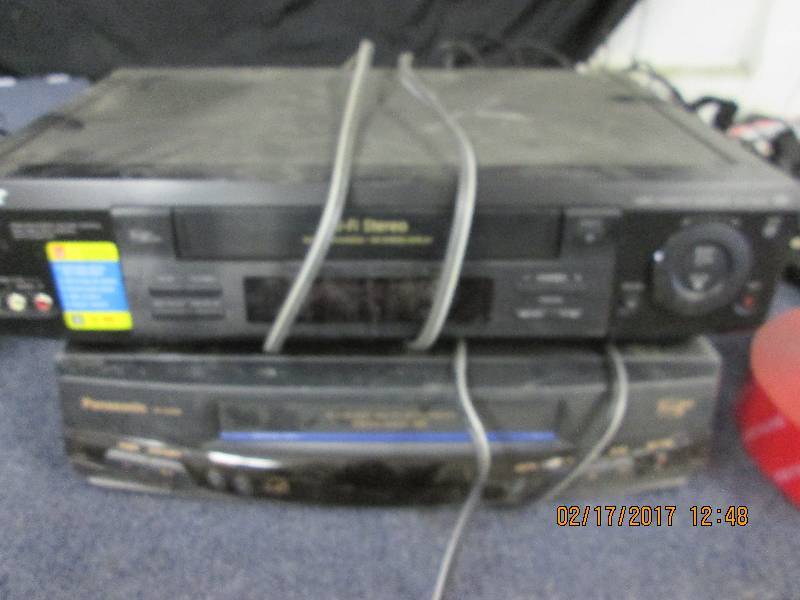 lot 33 image: 1 sony and 1 panasonic vhs players ...