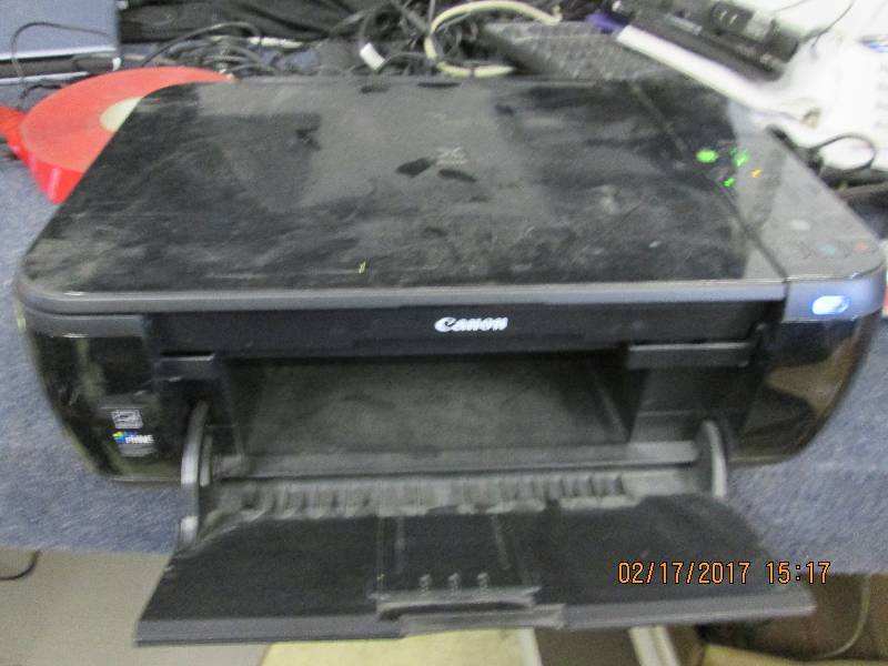 lot 61 image: Canon pixma printer powers on...