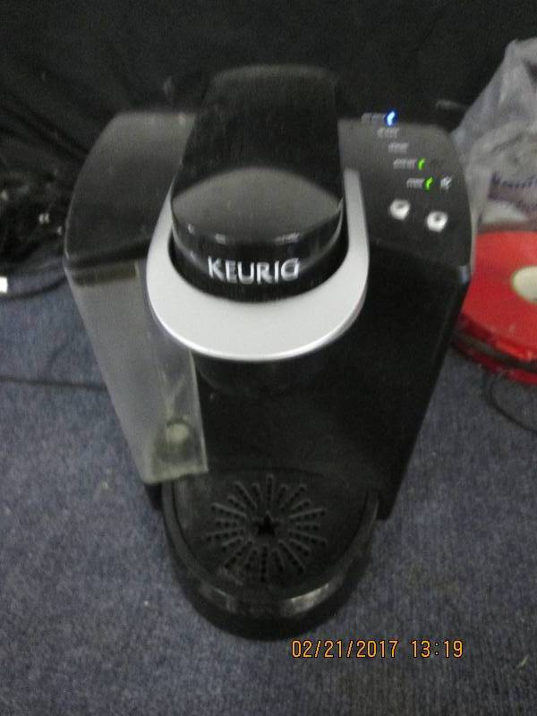 lot 167 image: keurig powers on ...