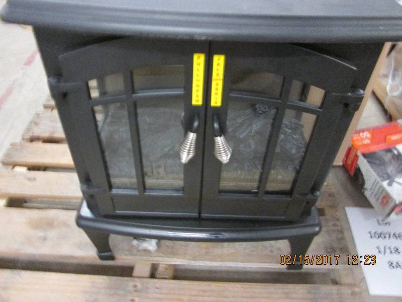 lot 82 image: Infrared electric fireplace stove (...