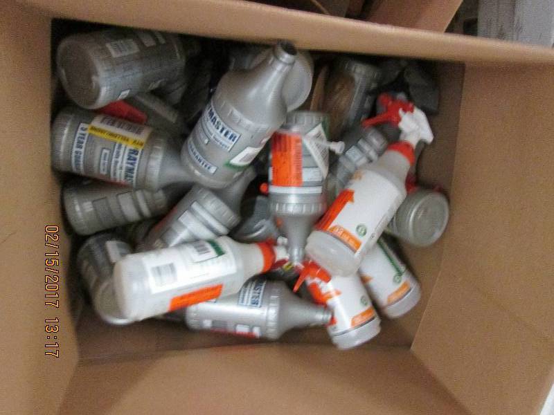 lot 100 image: Big box of spray bottles...