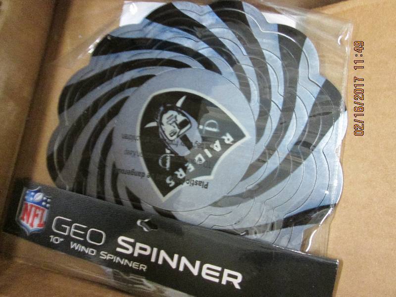lot 141 image: blue shop rags and a geo 10 spinne...