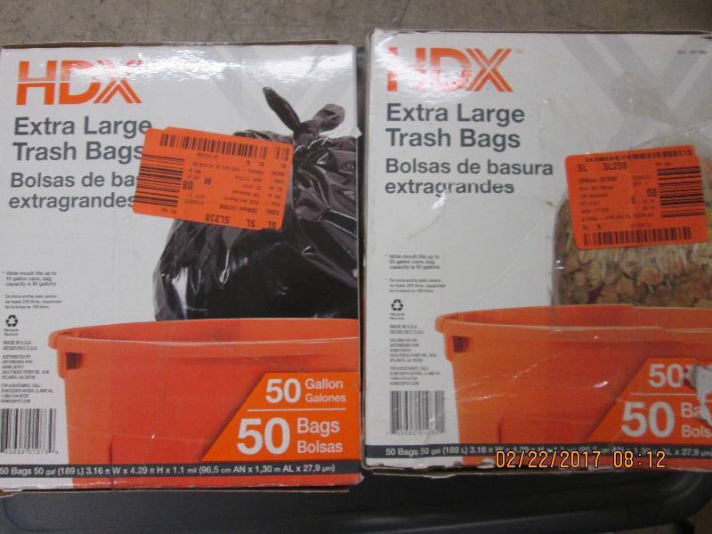 lot 149 image: 2 boxes of extra large trash bags 1...