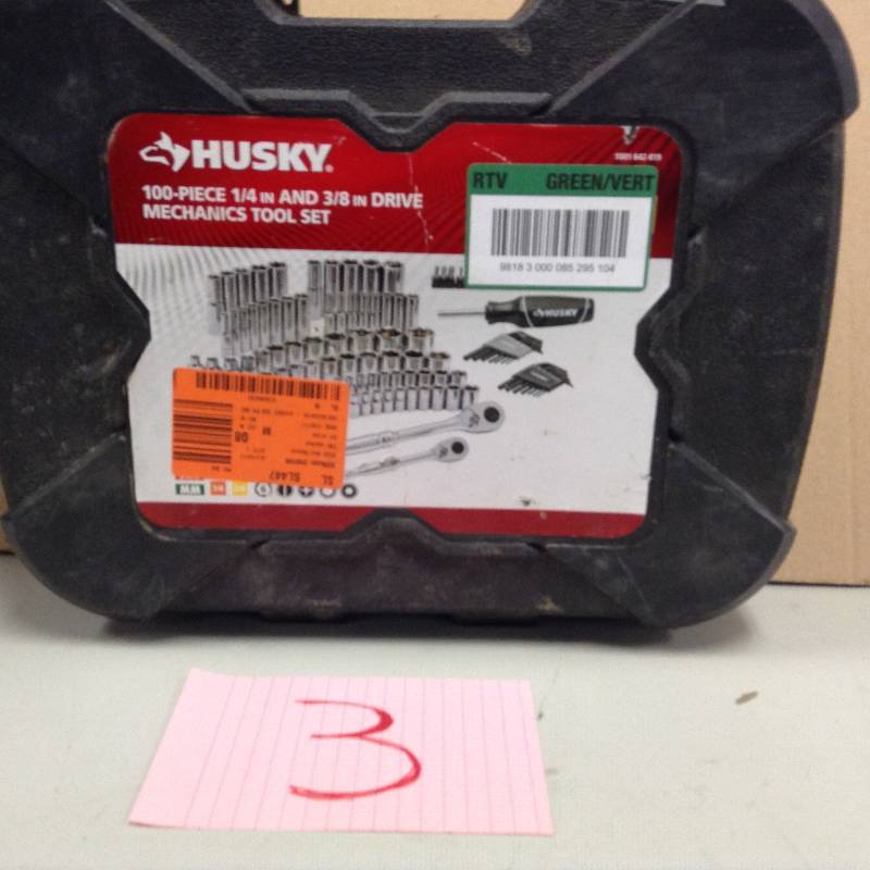 lot 3 image: Husky Mechanics Tool Set (100 Piece)