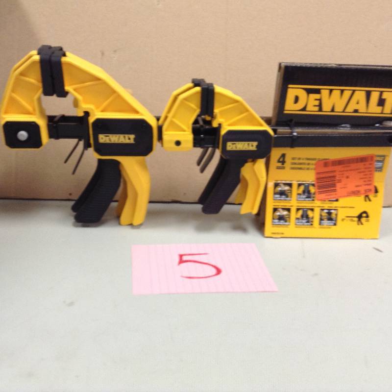 lot 5 image: DEWALT Clamp Set (4-Piece) new