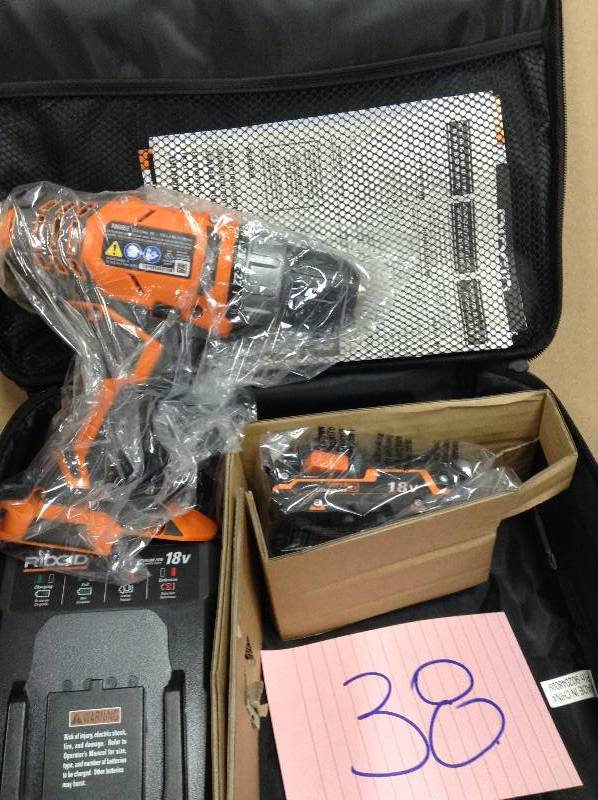 lot 38 image: RIDGID 18-Volt Cordless Lithium-Ion 12 in. Compact DrillDriver Kit open box never used