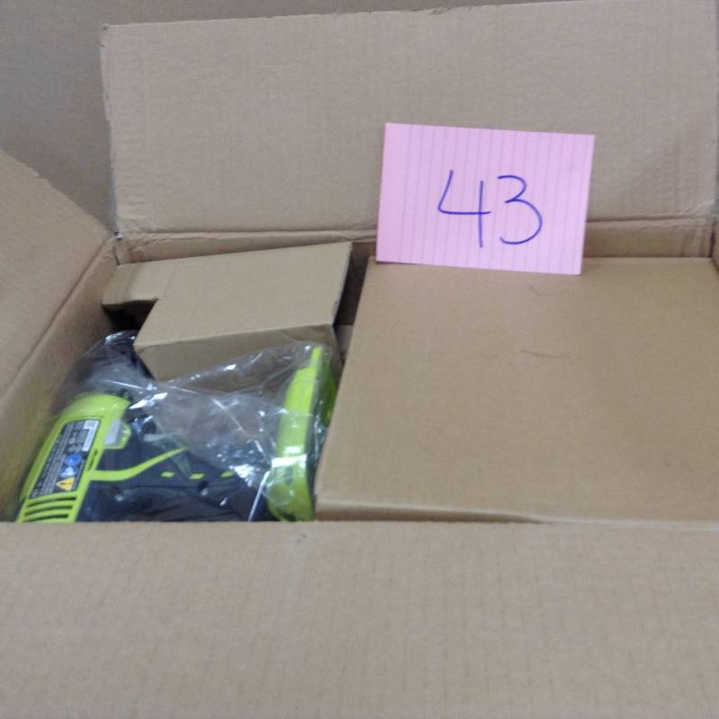 lot 43 image: Ryobi ONE 18-Volt Lithium-Ion Cordless Combo Kit with Brad Nailer (5-Tool) open box never used