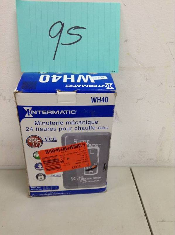 lot 95 image: Intermatic 40-Amp 240-Volt Electric Water Heater Time Switch open box never used