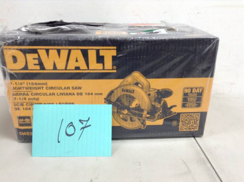 lot 107 image: DEWALT 15 Amp 7-14 in. Lightweight Circular Saw Model # DWE575