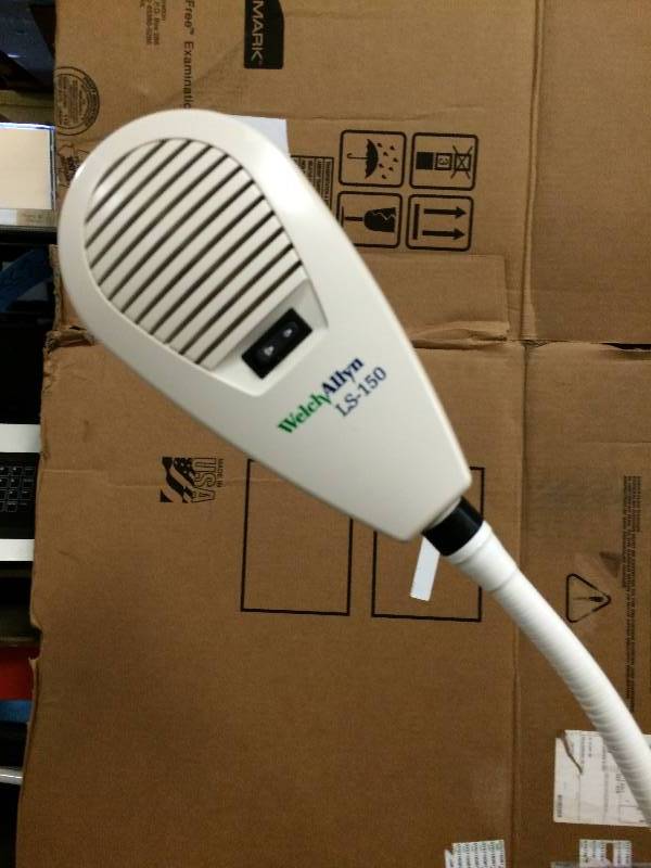 lot 39 image: Selling Online USED $400 Welch Allyn LS150 Mobile Rolling Goose Neck Flexible Medical Exam Light Diagnostic Lamp Nice Condition - Great For Mechanics or Crafting Too