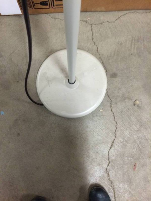 lot 44 image: Retails Used $300 McKesson Stationary Halogen Exam Lamp & Stand 81-016110 HALOGEN 35 Medical Clinic Exam Light Great For The Garage or Mechanics Light Crafters Photographers Too
