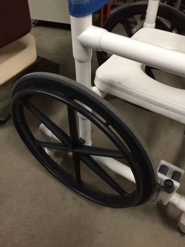 lot 74 image: Custom Mobile Wheelchair Wheels Portable Toilet Shower Chair With Footrest - Very Nice Condition