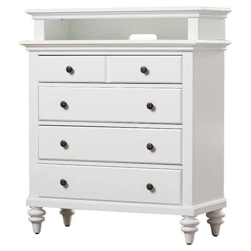lot 58 image: Kenduskeag TV Media Chest