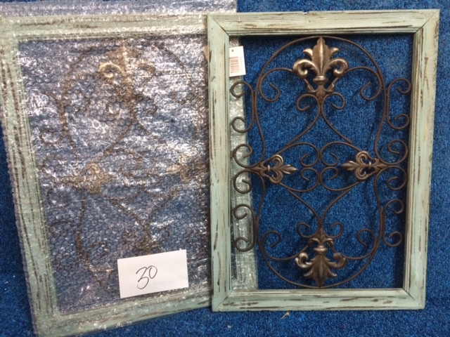 lot 30 image: 2x Wall Wood and Steel Decor