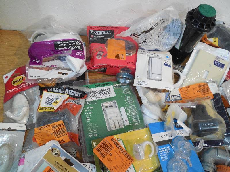 BOX LOT OF GOODIES