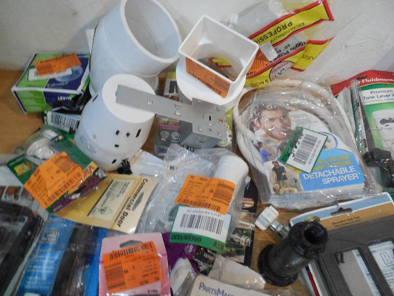 BOX LOT OF GOODIES