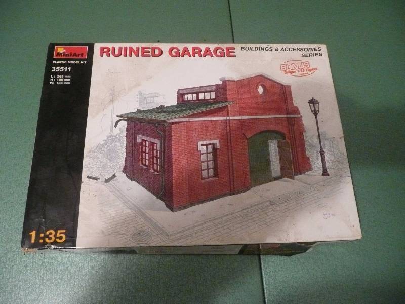 lot 48 image: Ruined Garage 135 Scale