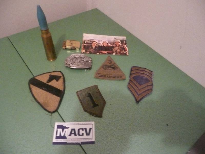 lot 78 image: Military Group - Some Nice Pieces - See Pictures - Vintage